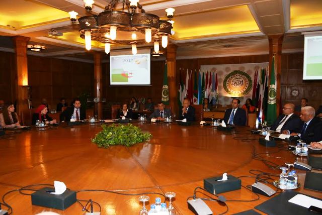 بعثة الجامعة العربية لمراقبة الانتخابات في طريقها إلى الجزائر